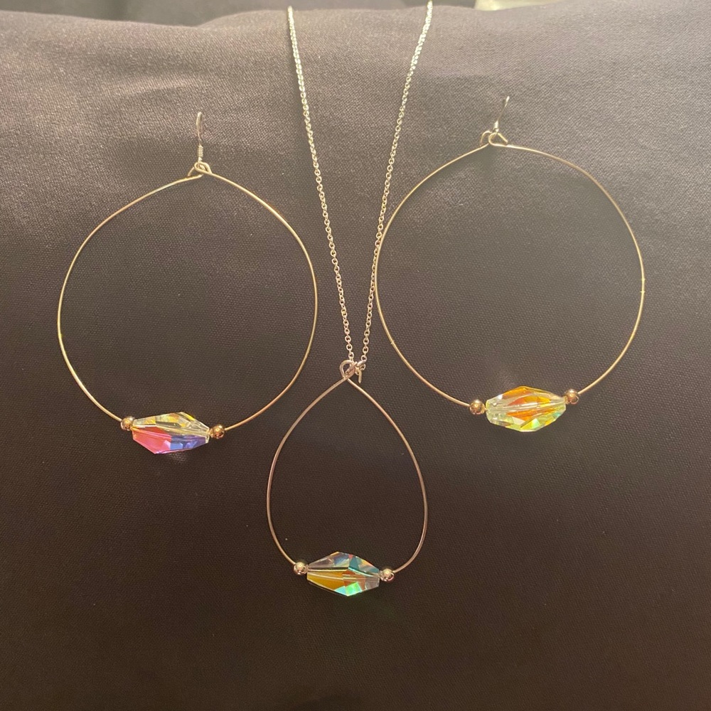 Earring And Necklace